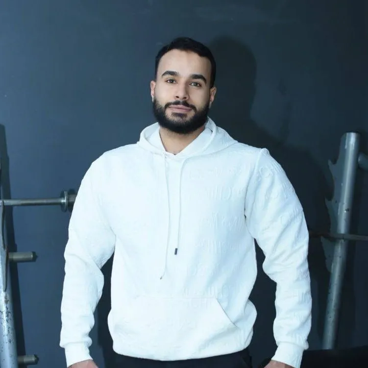 عمرو يوسف
